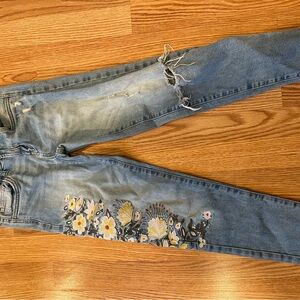 Treasure & Bond Blue Jeans with Floral Accents